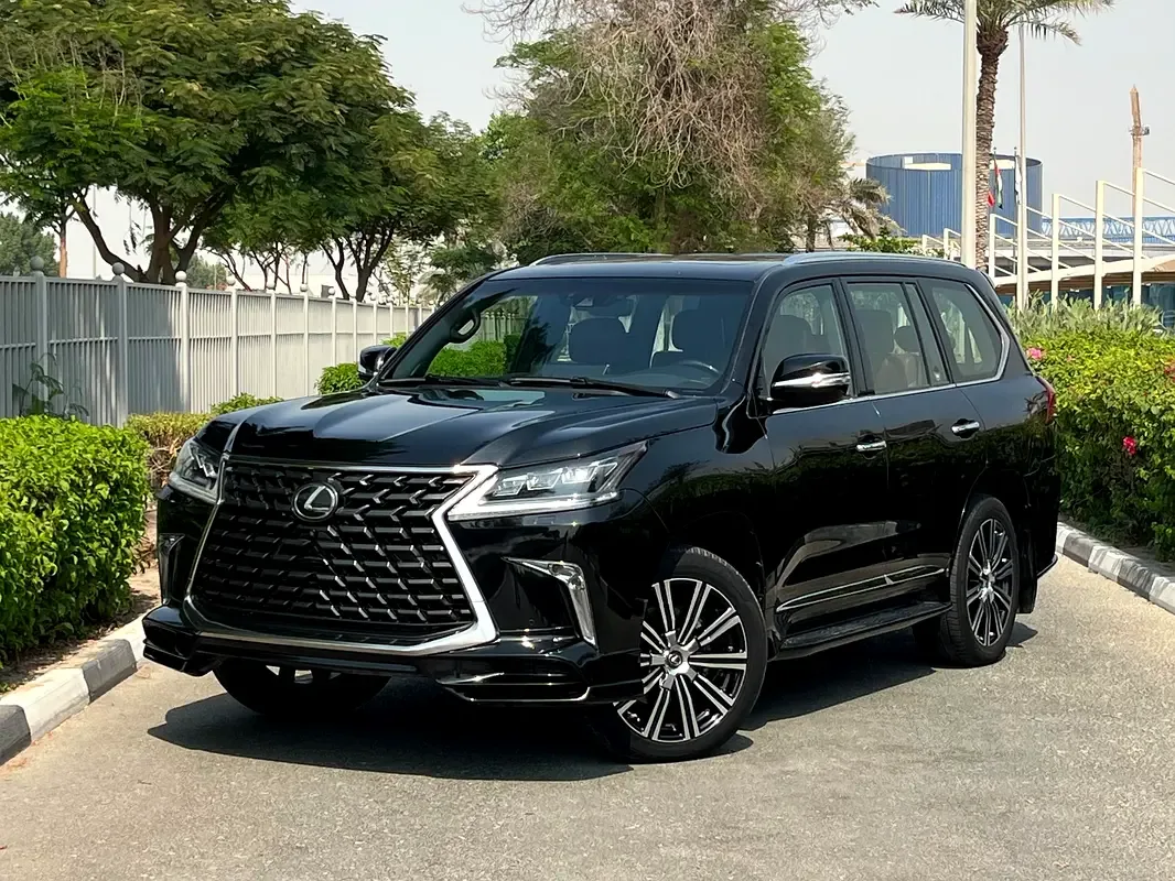 Lexus LX 570 AT (367 hp)