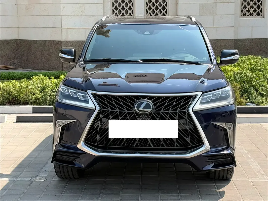 Lexus LX 570 AT (367 hp) - 2