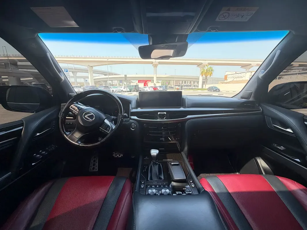 Lexus LX 570 AT (367 hp) - 9