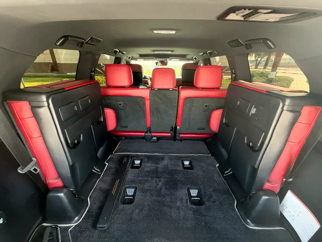 Lexus LX 570 AT (367 hp) - 18