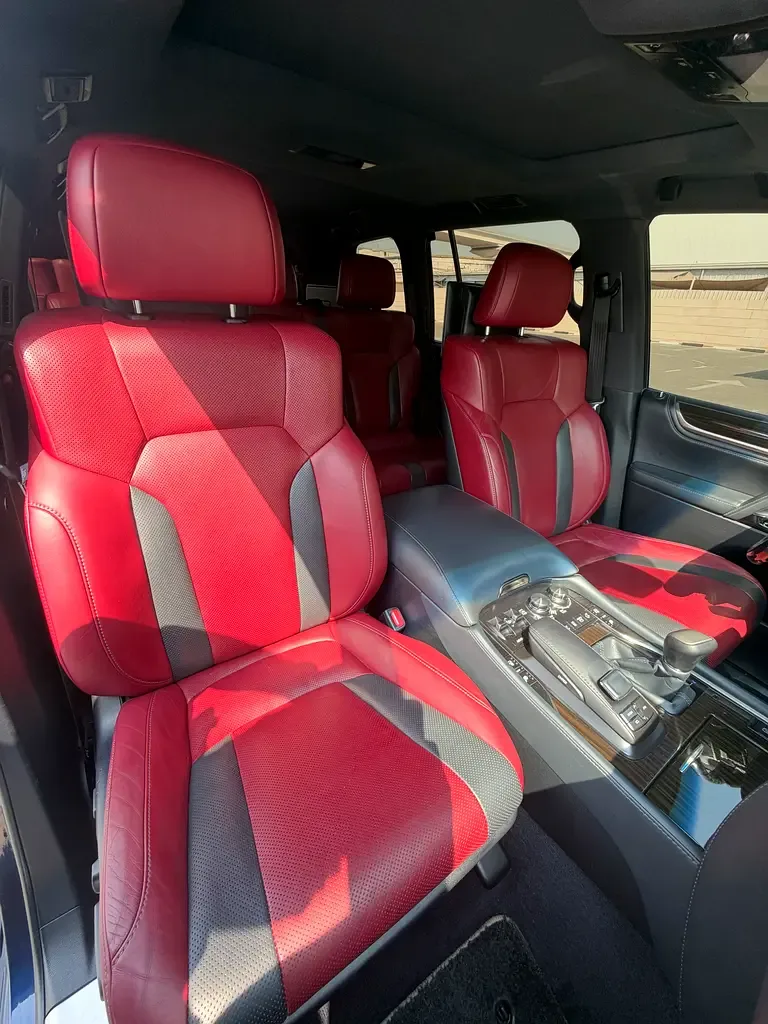 Lexus LX 570 AT (367 hp) - 19
