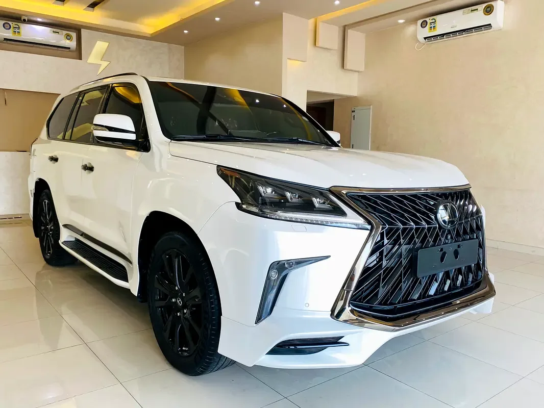 Lexus LX 570 AT (367 hp) - 3