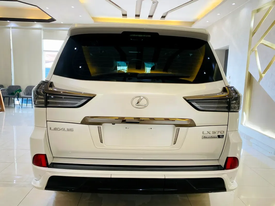 Lexus LX 570 AT (367 hp) - 5