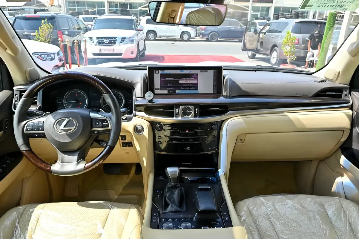 Lexus LX 570 AT (367 حصان) - 7