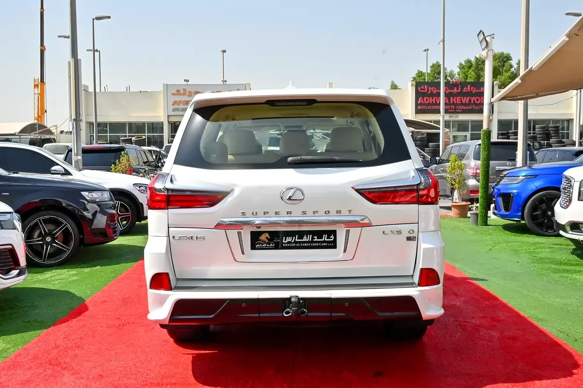 Lexus LX 570 AT (367 حصان) - 6
