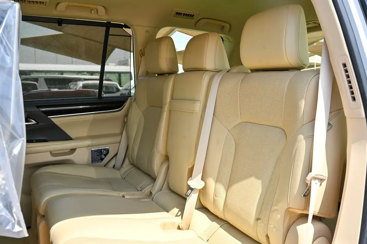 Lexus LX 570 AT (367 حصان) - 17