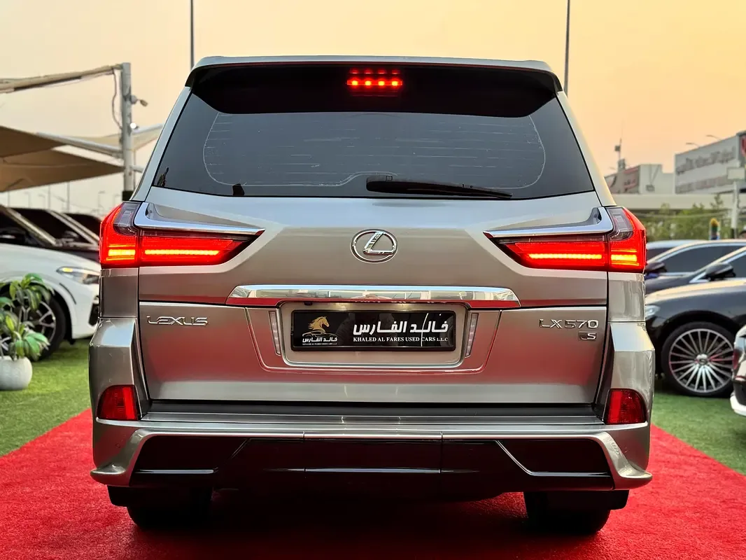 Lexus LX 570 AT (367 حصان) - 7