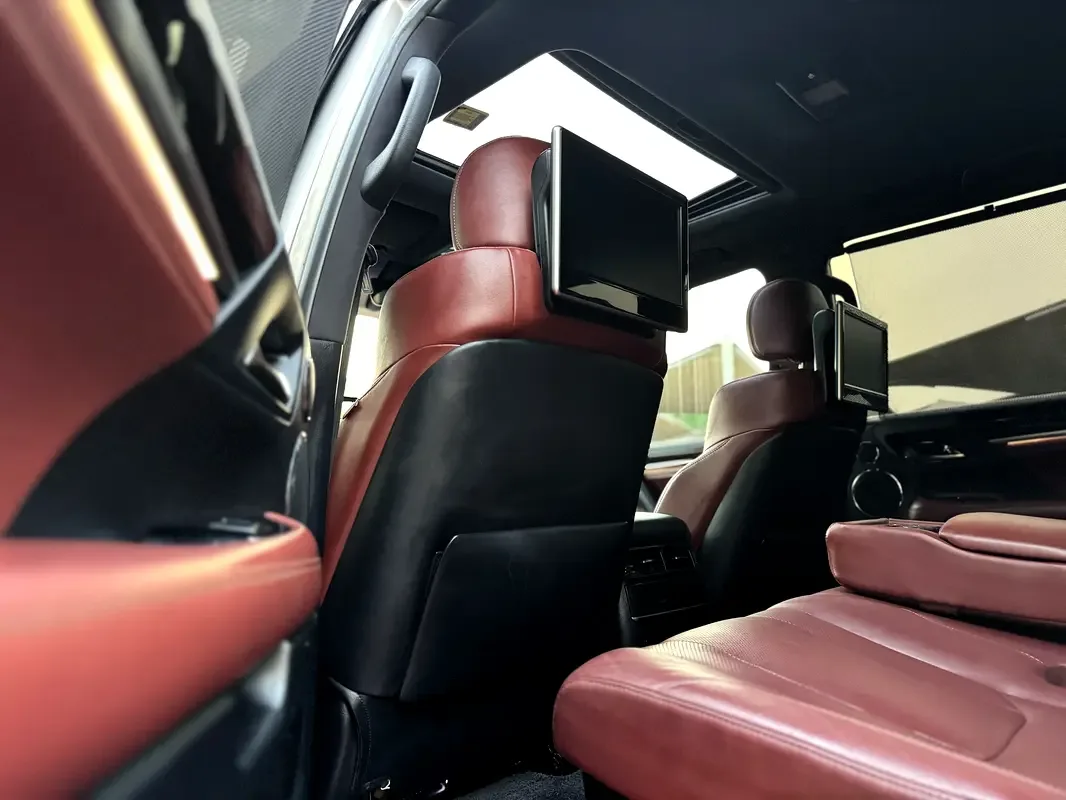 Lexus LX 570 AT (367 حصان) - 19