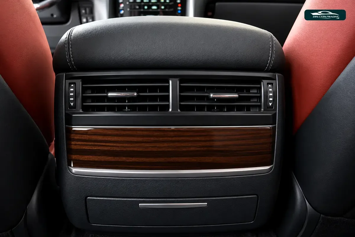 Lexus LX 570 AT (367 حصان) - 15