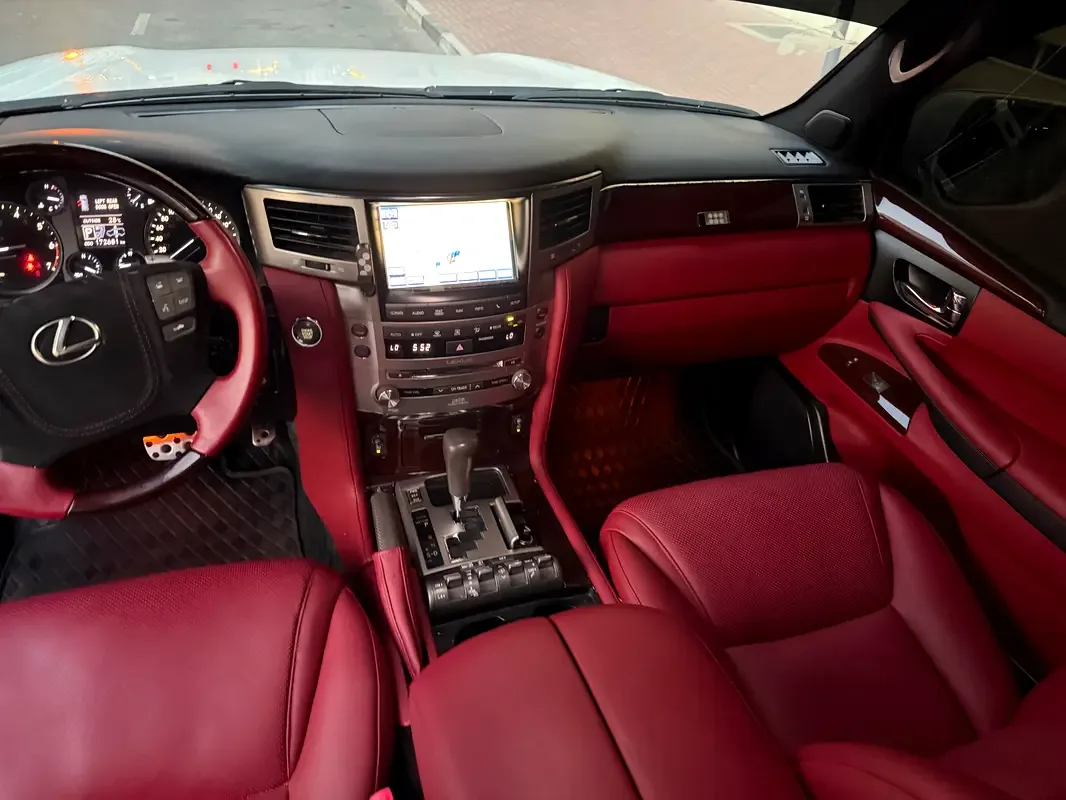 Lexus LX 570 AT (383 حصان) - 10