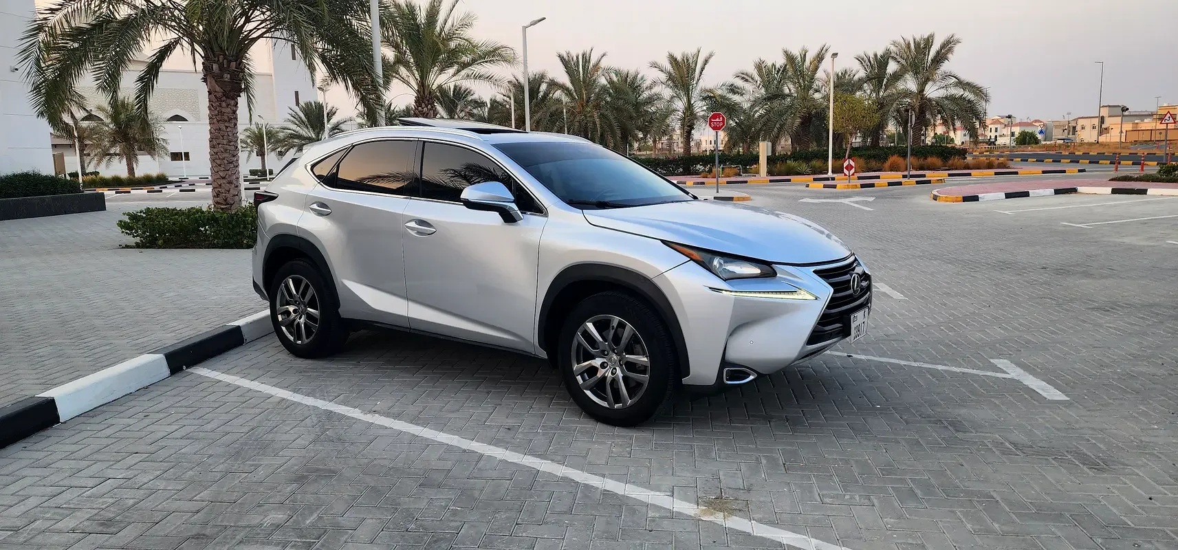 Lexus NX 200 CVT (150 hp)