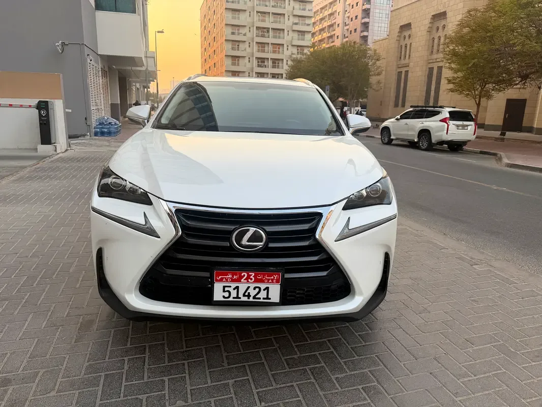 Lexus NX 200t AT AWD (238 حصان) - 2
