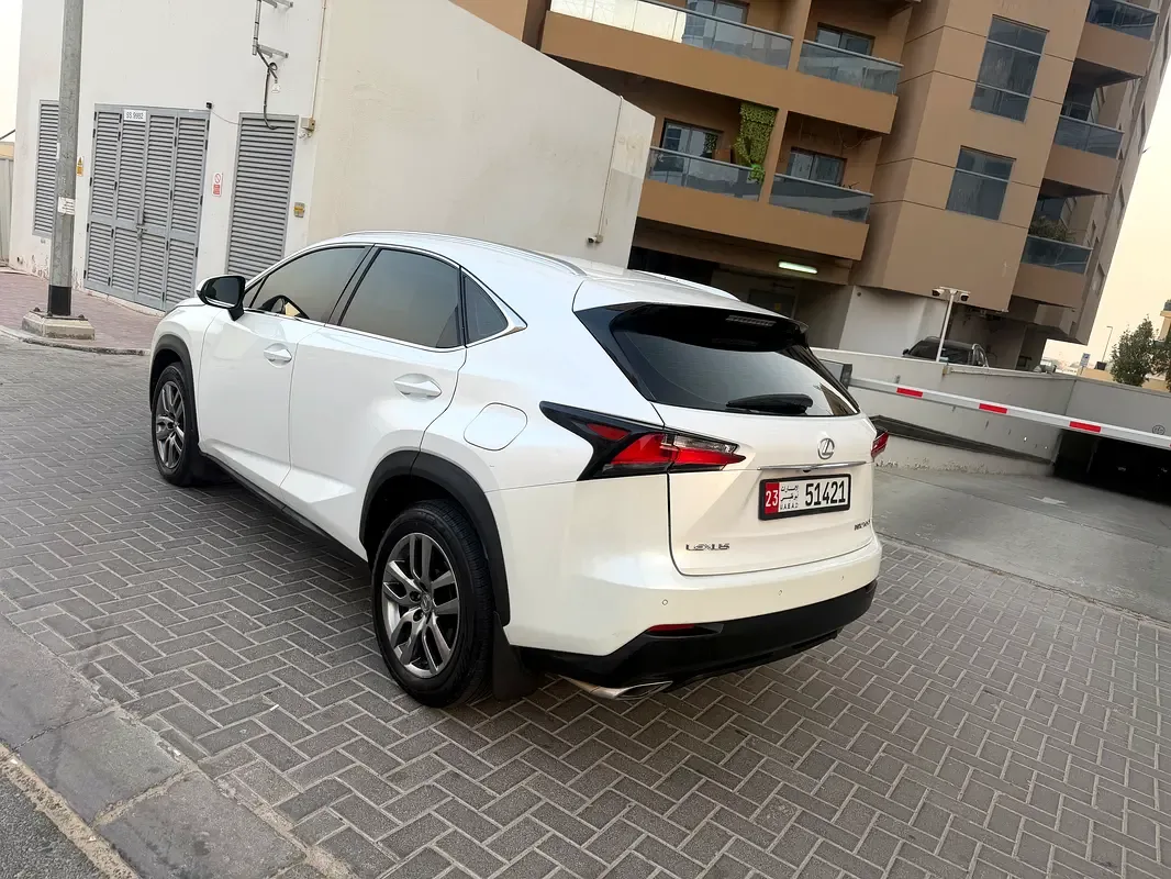 Lexus NX 200t AT AWD (238 حصان) - 6