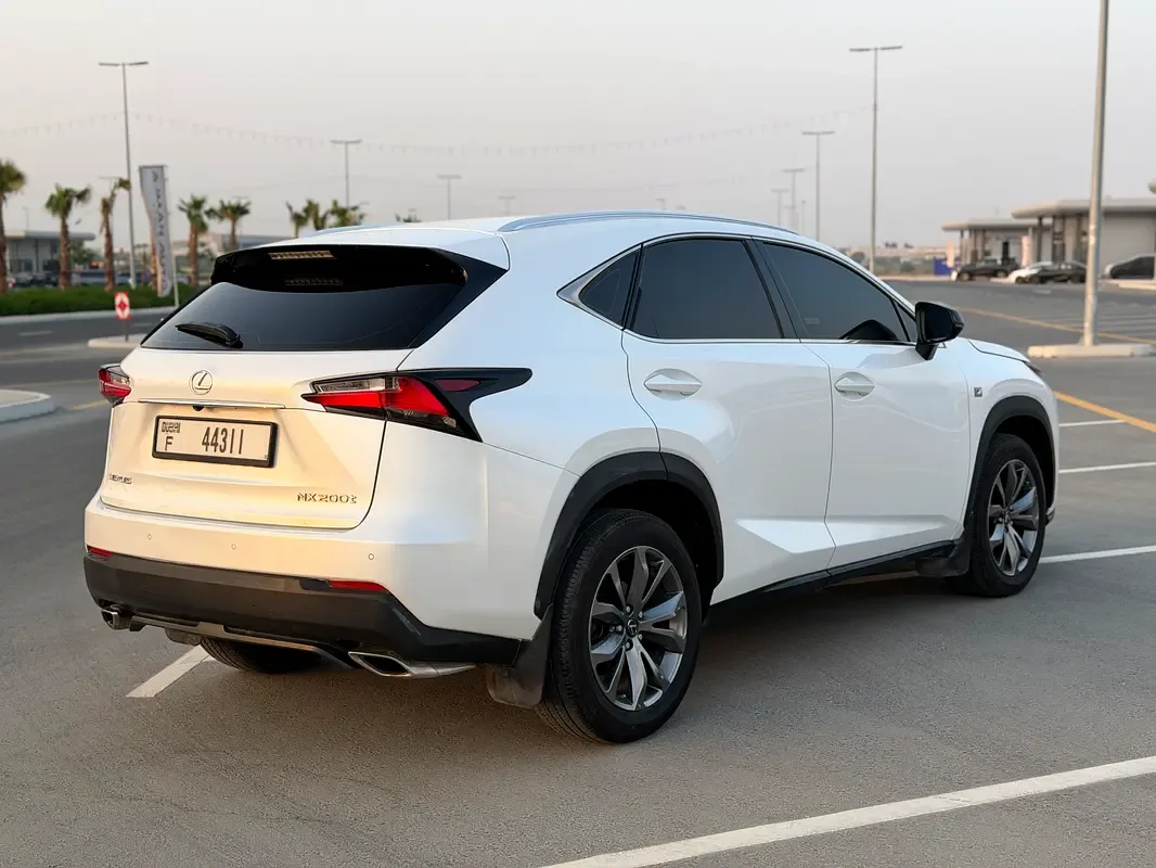 Lexus NX 200t AT AWD (238 حصان) - 6