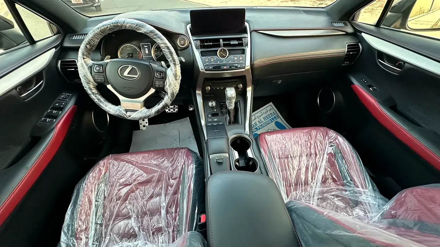 Lexus NX 300 AT AWD (238 hp) - 7