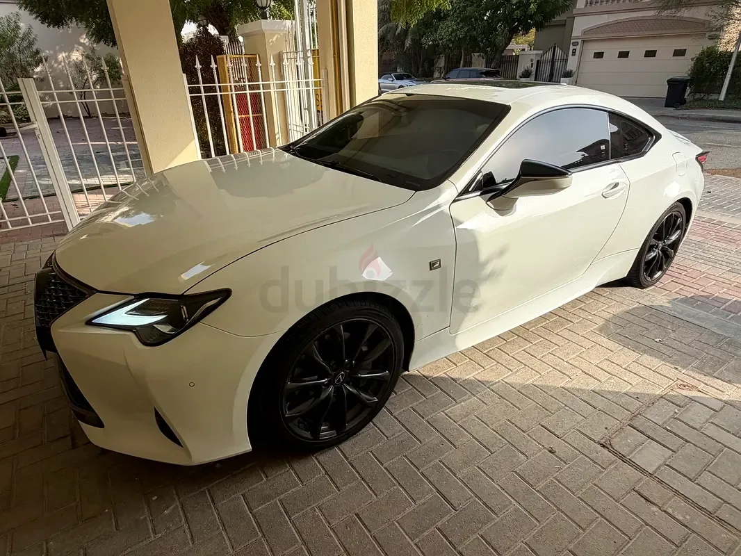 Lexus RC 300 AT (245 hp)