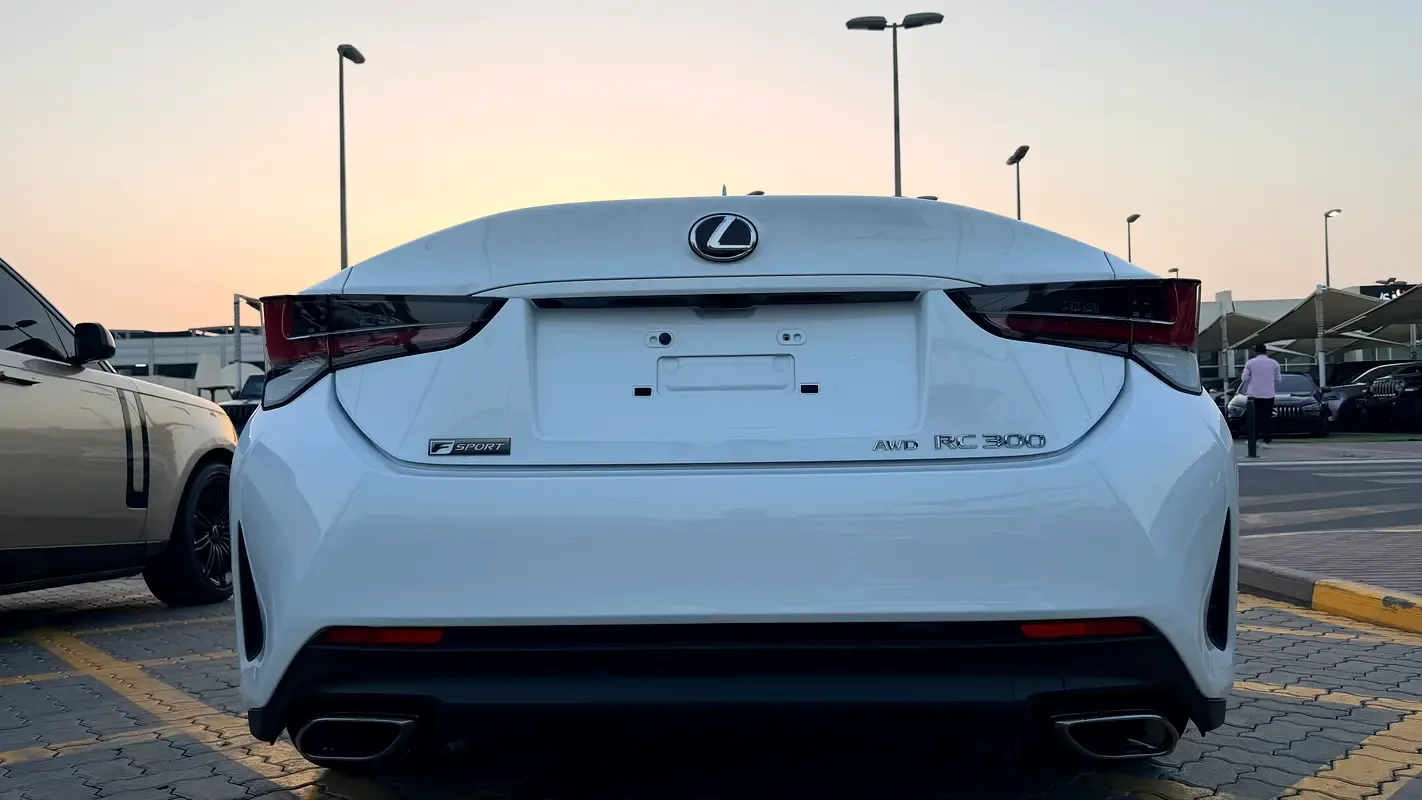 Lexus RC 3.5 AT RWD (316 hp) - 4