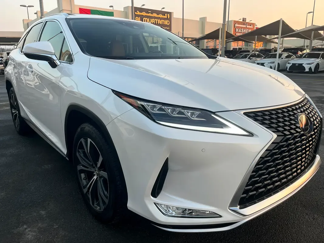 Lexus RX 2.0 AT (238 hp)