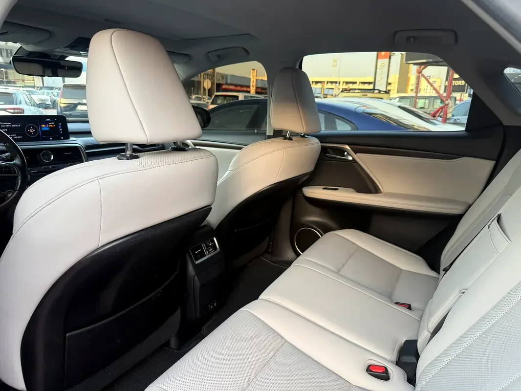 Lexus RX 2.0 AT (238 حصان) - 7