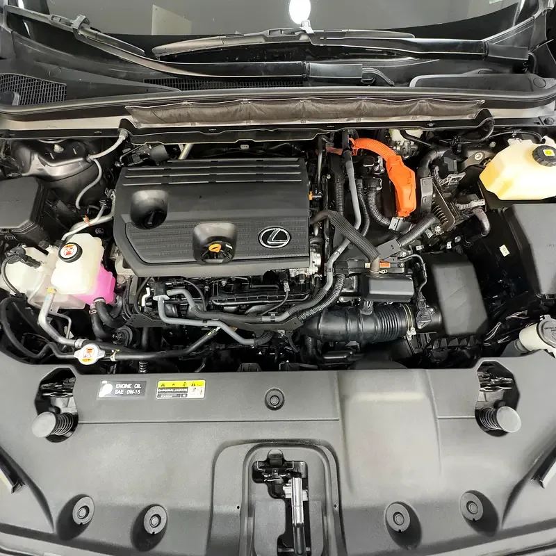 Lexus RX 2.5 CVT (250 حصان) - 11