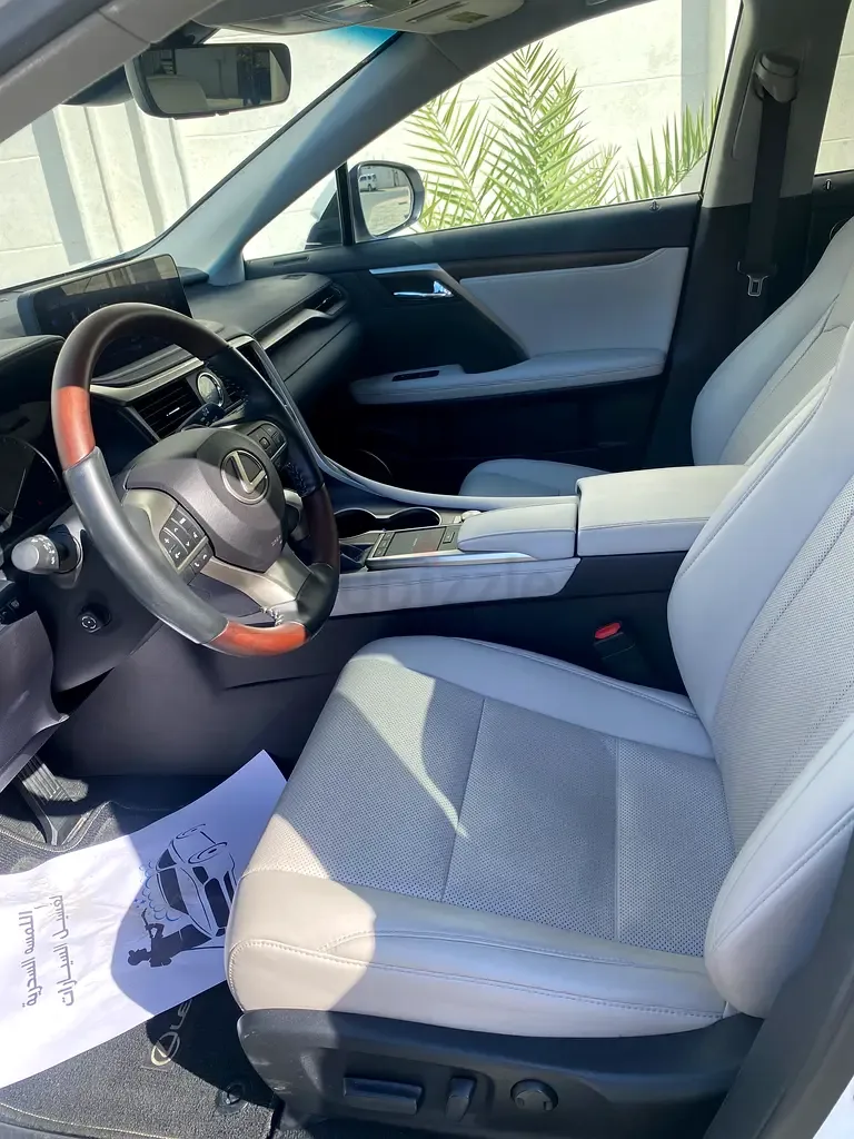 Lexus RX 3.5 CVT AWD (263 حصان) - 12