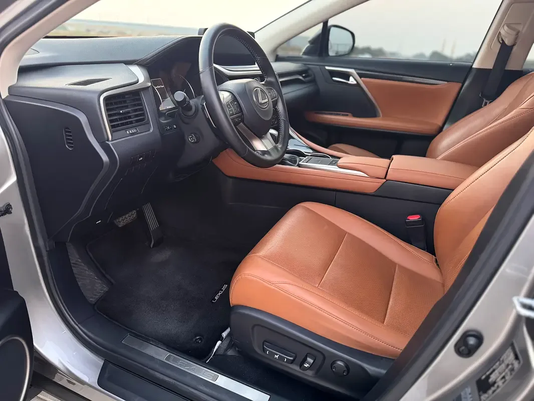 Lexus RX 3.5 CVT AWD (263 hp) - 12