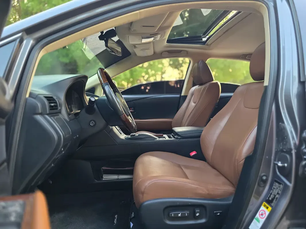 Lexus RX 350 AT AWD (277 حصان) - 11