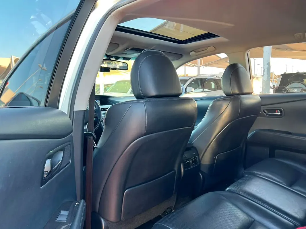 Lexus RX 350 AT AWD (277 hp) - 12