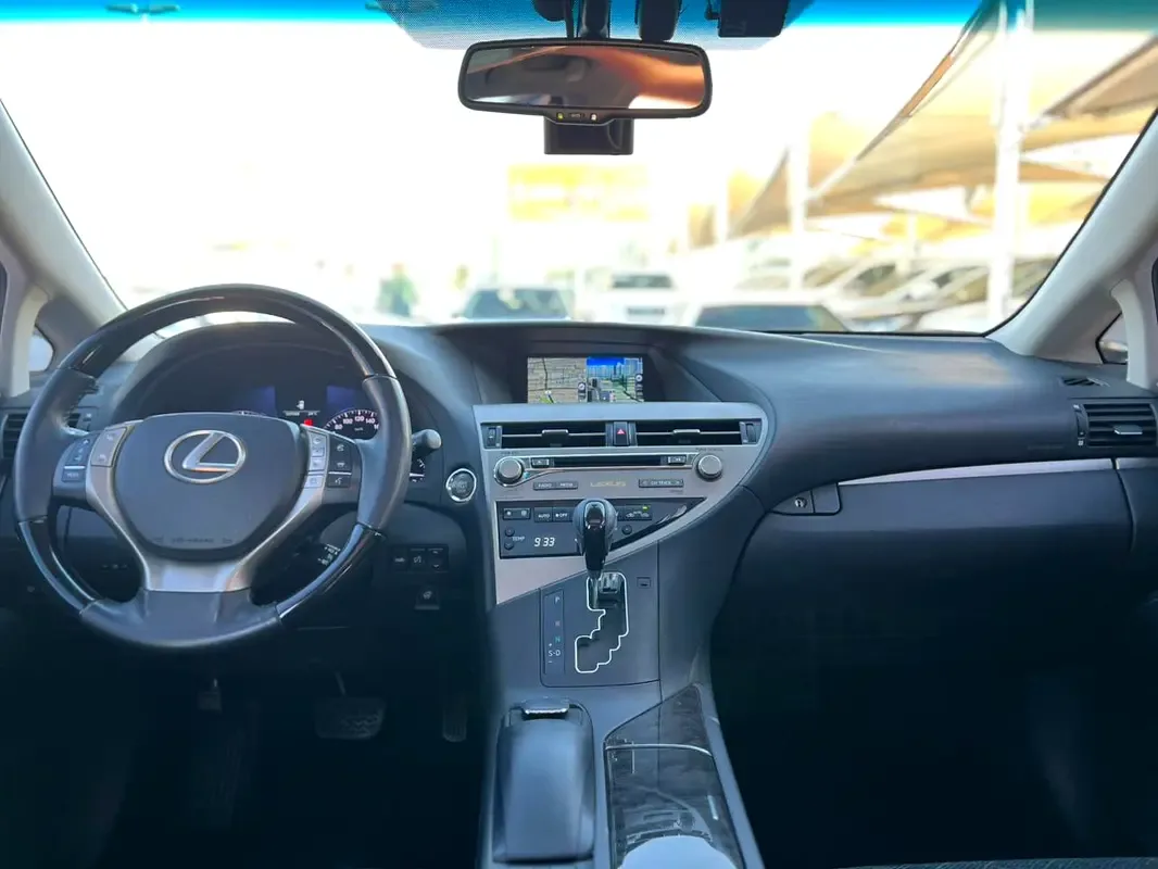 Lexus RX 350 AT AWD (277 hp) - 15