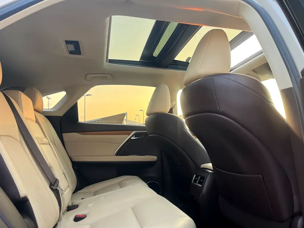 Lexus RX 350 AT AWD (300 hp) - 18