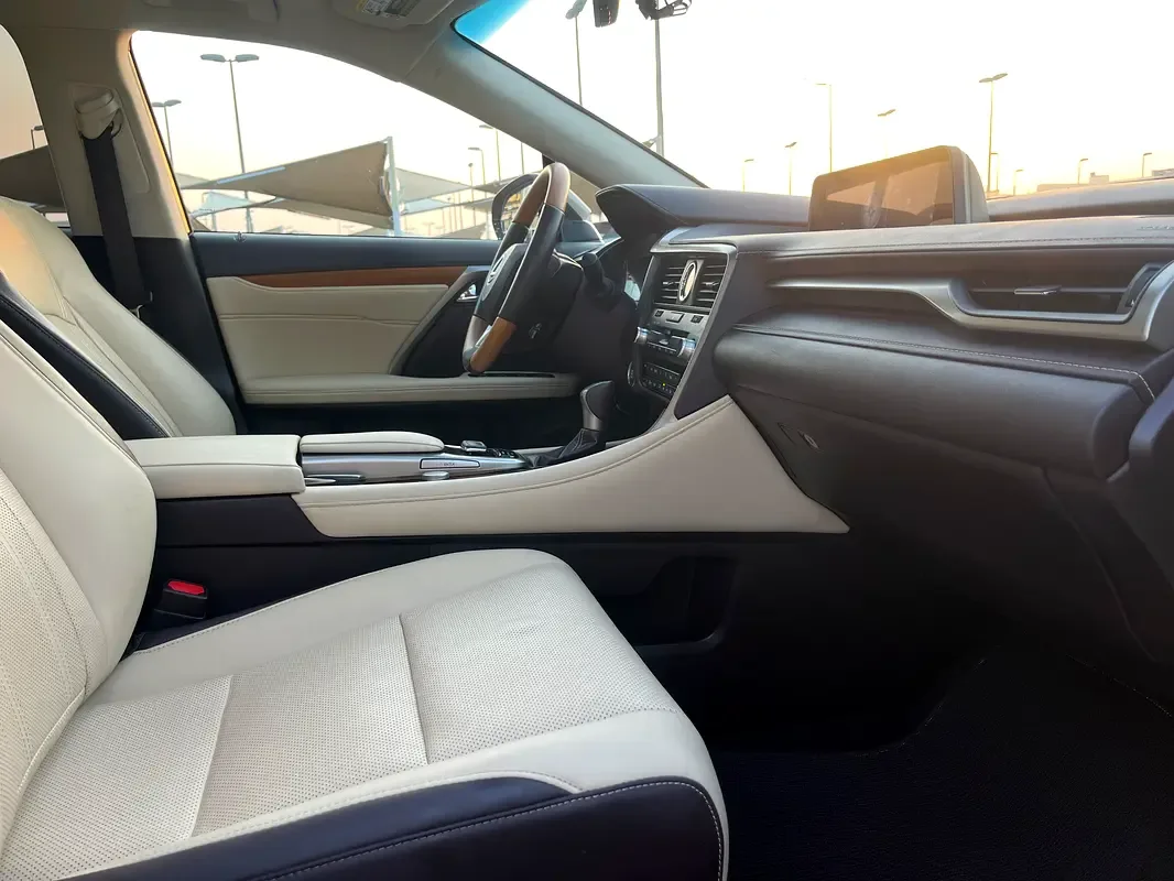 Lexus RX 350 AT AWD (300 hp) - 19