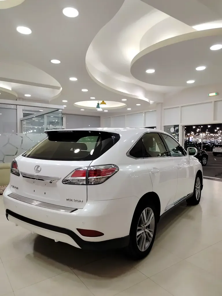 Lexus RX 350 AT AWD (300 حصان) - 3
