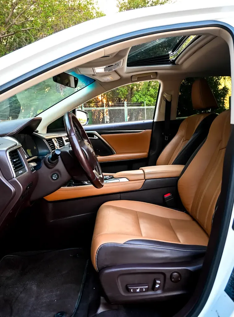 Lexus RX 350 AT AWD (300 حصان) - 8