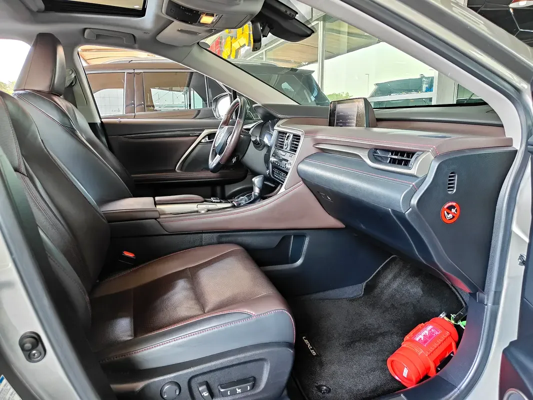 Lexus RX 350 AT AWD (300 حصان) - 13