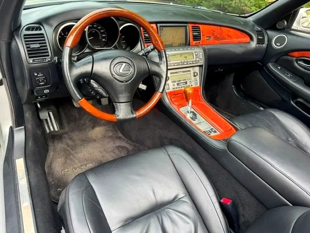 Lexus SC 4.3 AT (288 hp) - 8