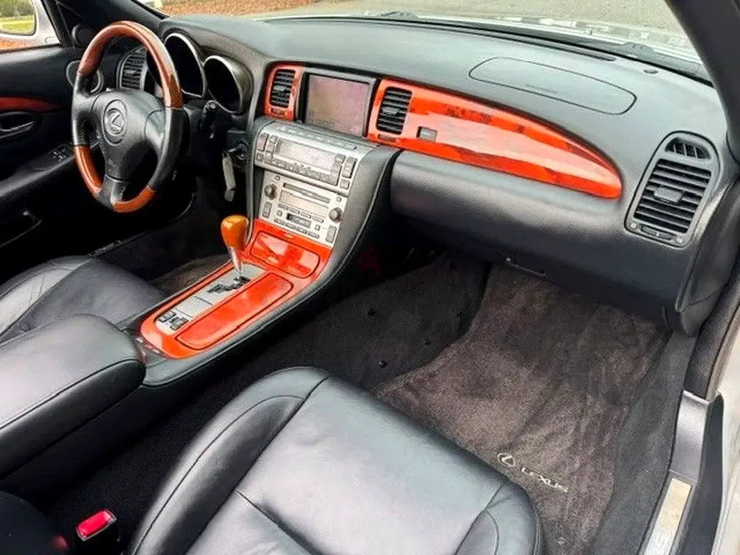 Lexus SC 4.3 AT (288 hp) - 9