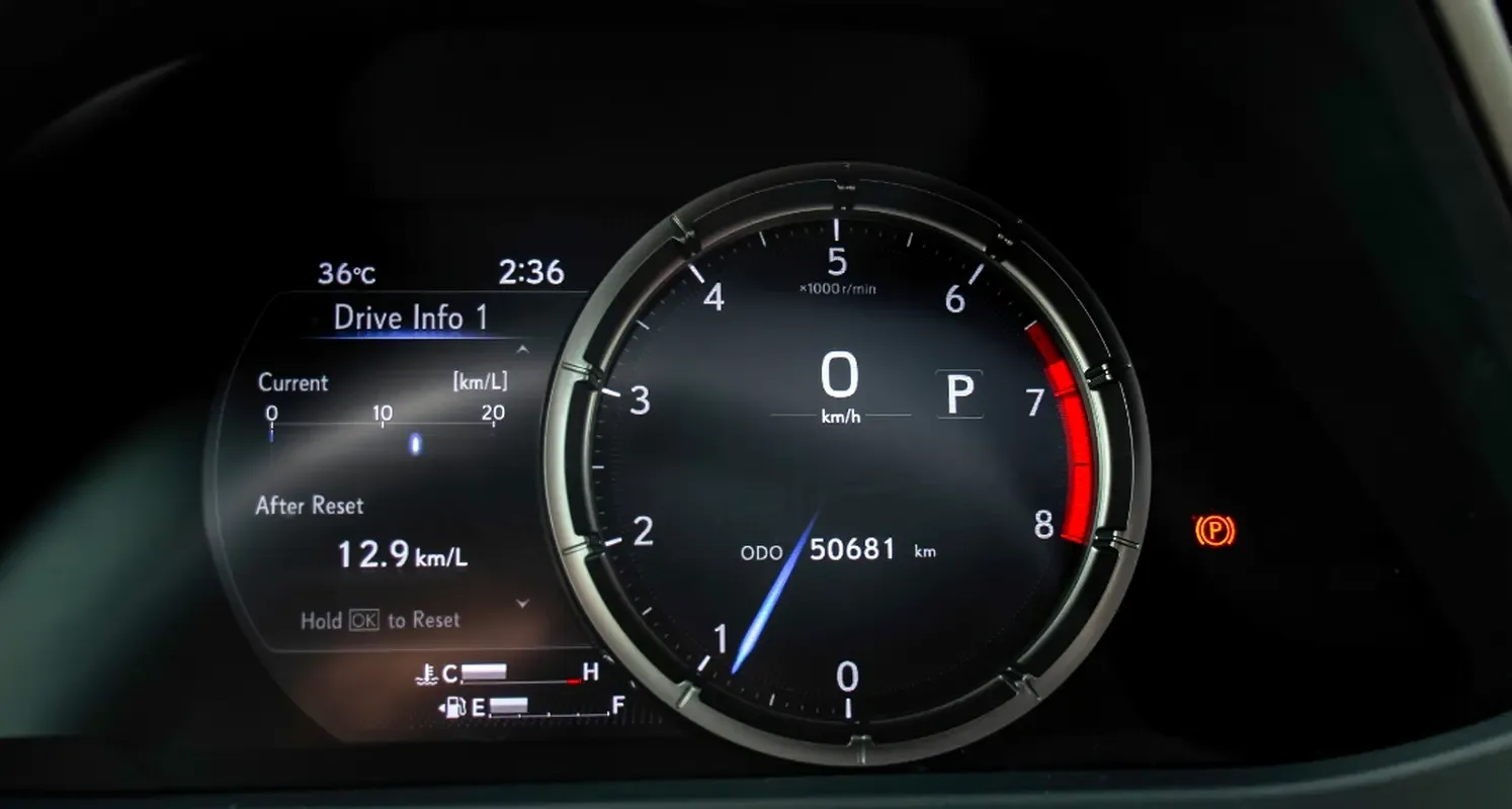Lexus UX 200 CVT (150 hp) - 2