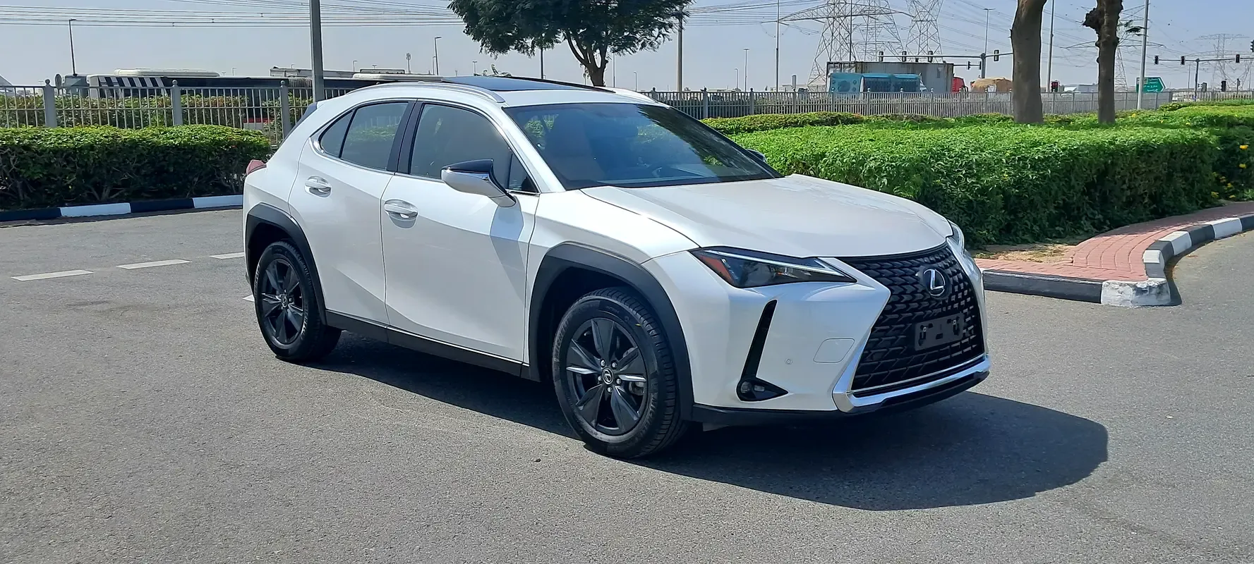 Lexus UX 200 CVT (150 hp)