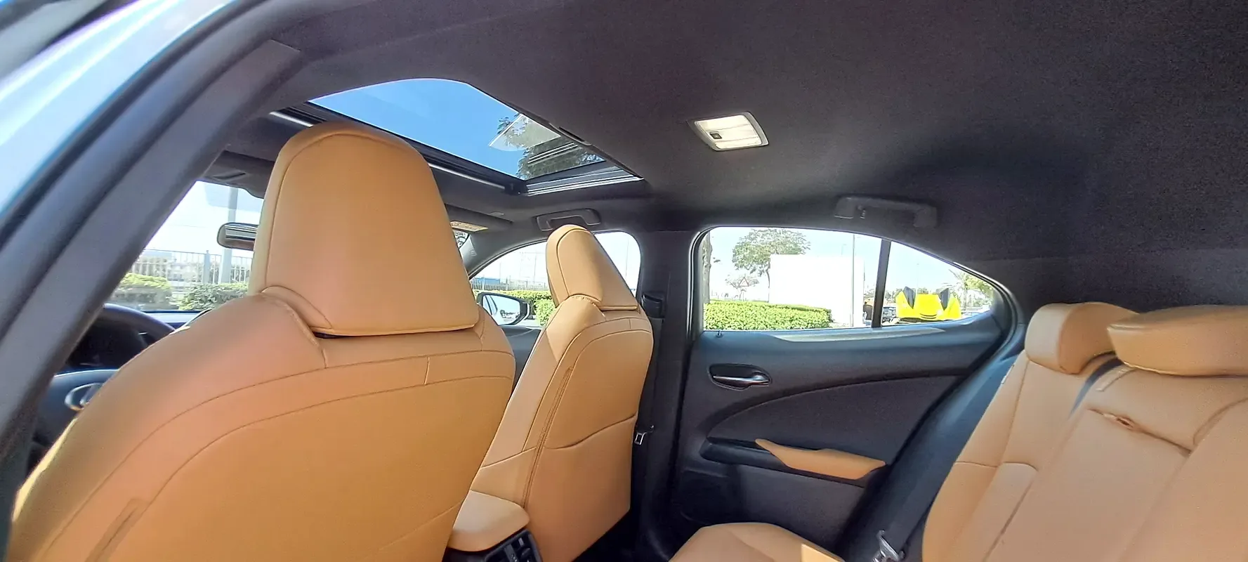 Lexus UX 200 CVT (150 hp) - 12