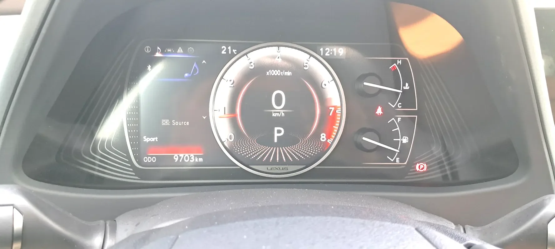 Lexus UX 200 CVT (150 hp) - 18
