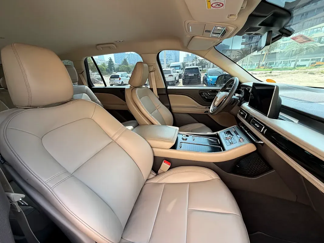 Lincoln Aviator 3.0 AT (400 hp) - 10