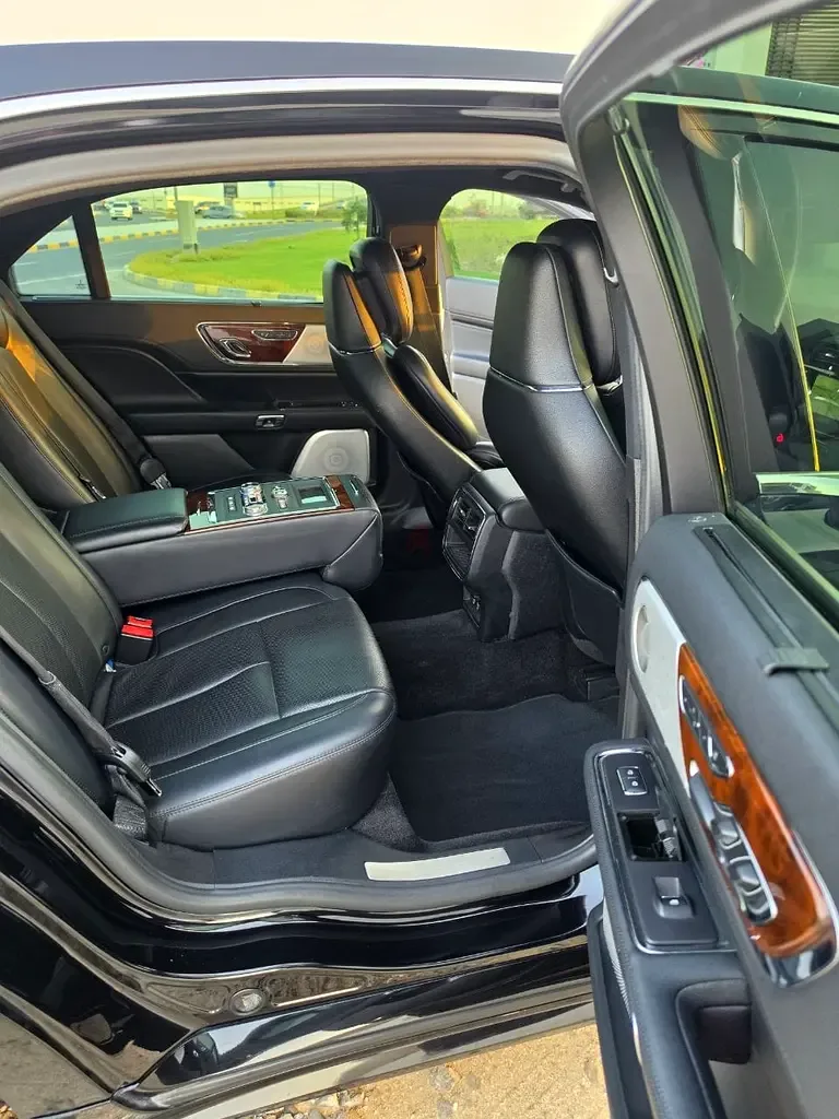 Lincoln Continental 3.0 AT 4WD (400 حصان) - 7