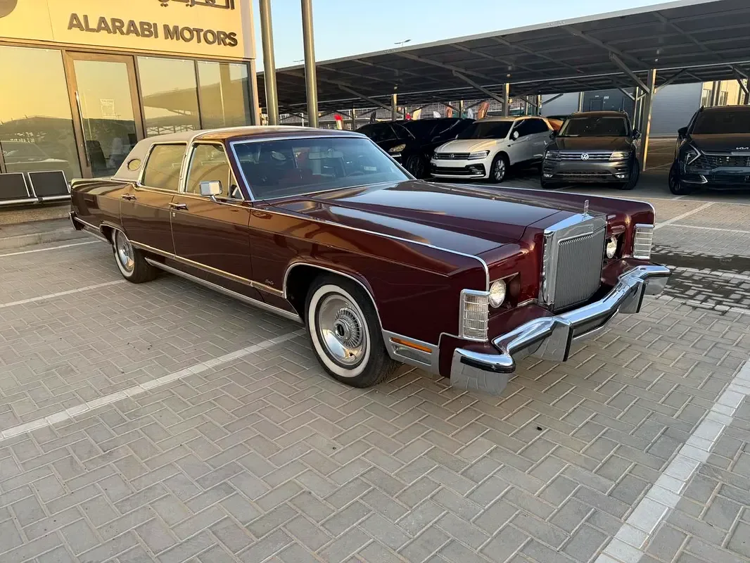 Lincoln Continental 7.5 AT (202 hp)