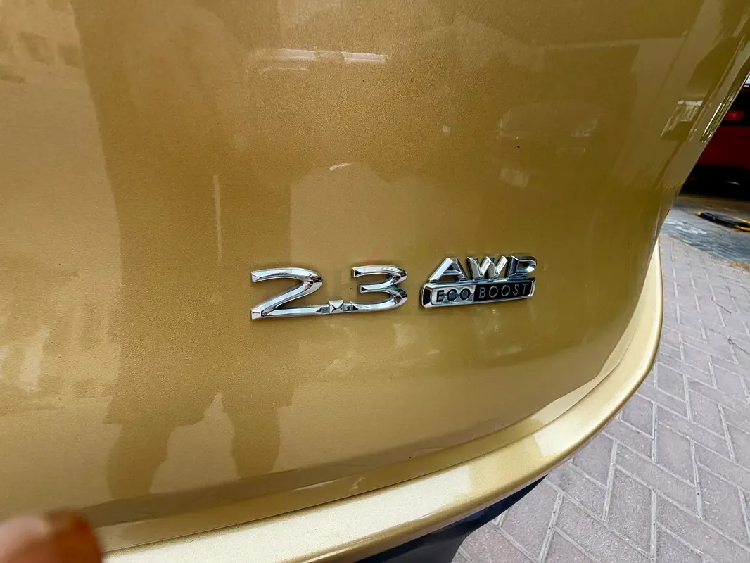Lincoln MKC 2.3 AT 4WD (285 حصان) - 6