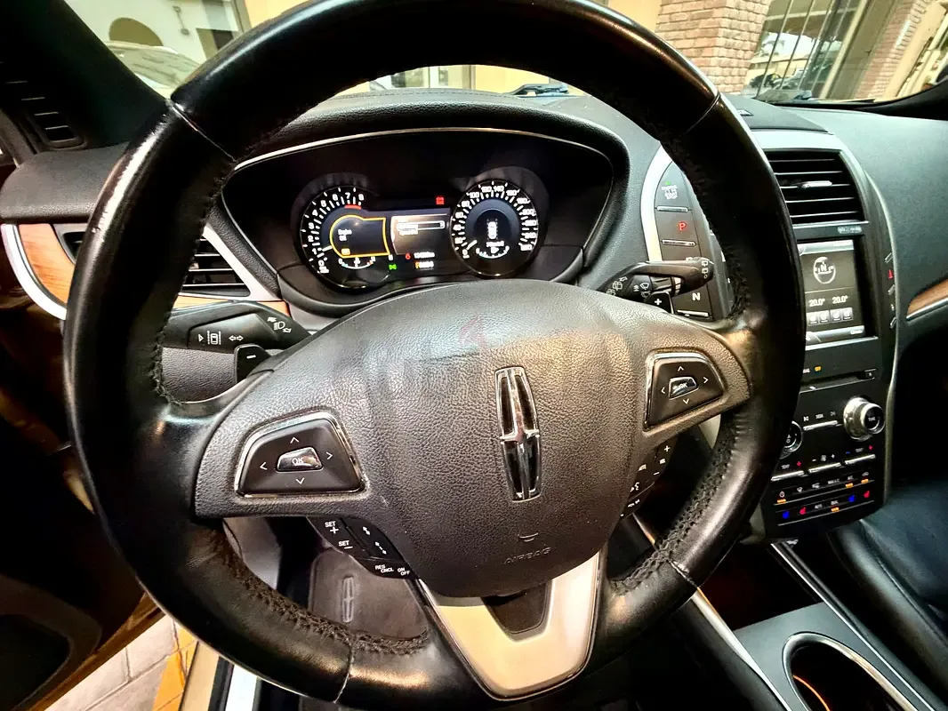 Lincoln MKC 2.3 AT 4WD (285 حصان) - 5