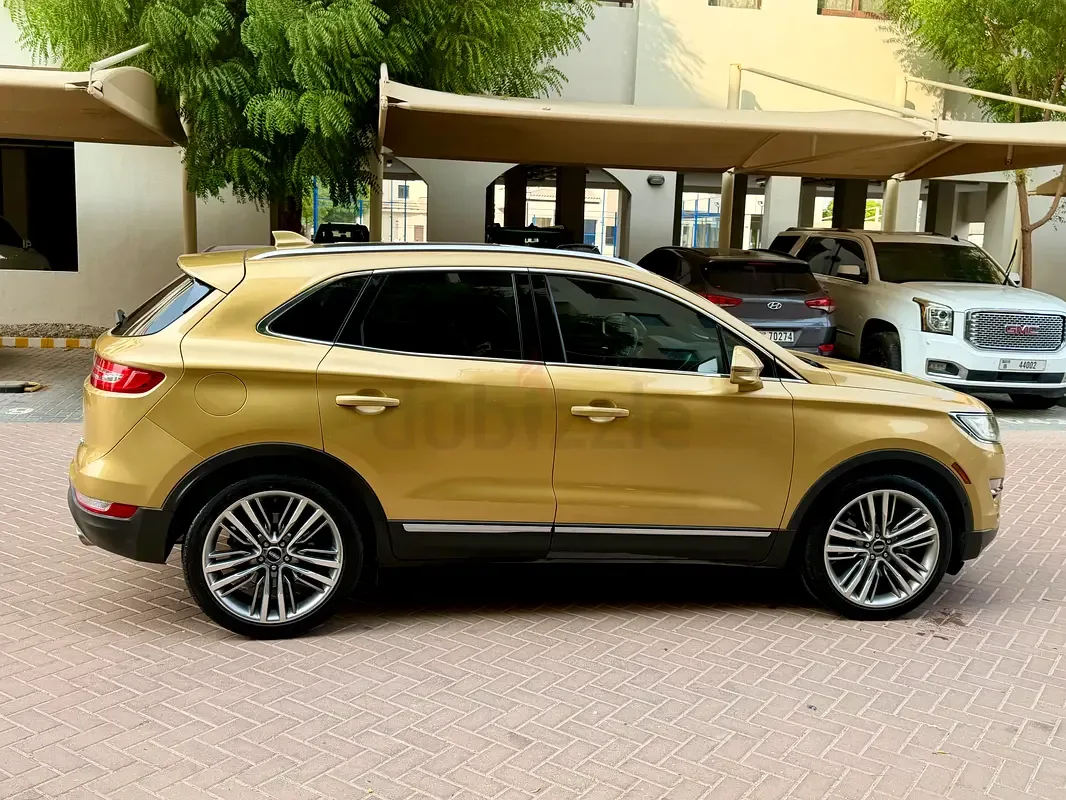 Lincoln MKC 2.3 AT 4WD (285 حصان) - 13
