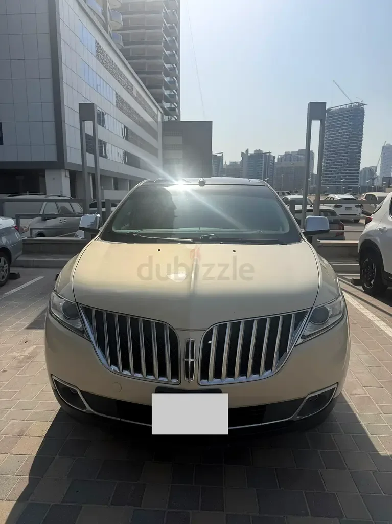 Lincoln MKX 3.7 AT 4WD (300 hp)