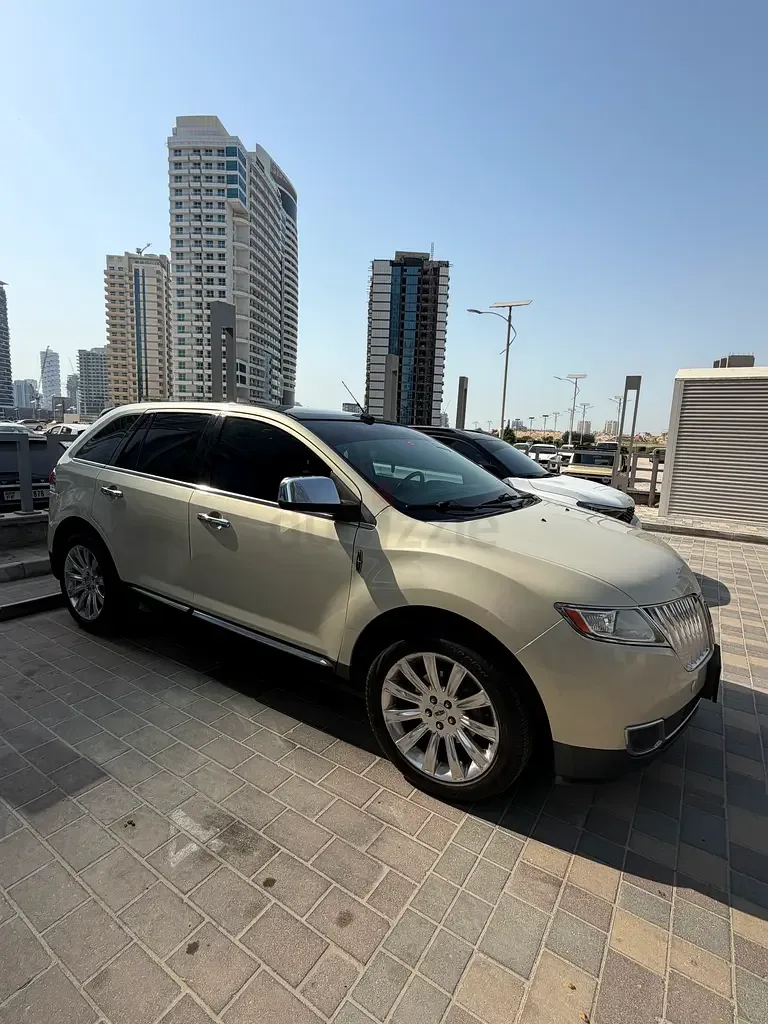Lincoln MKX 3.7 AT 4WD (300 hp) - 4
