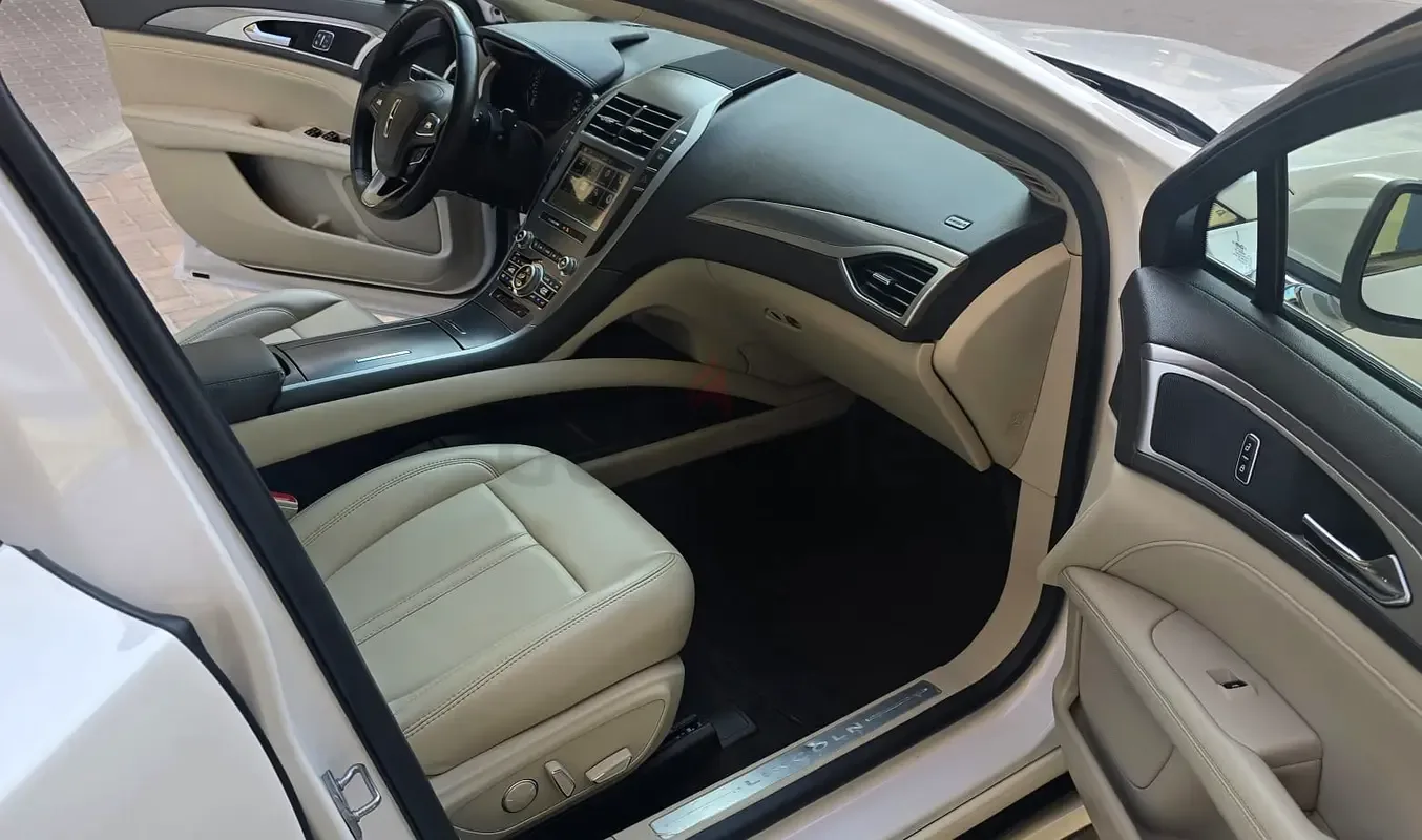 Lincoln MKZ 2.0 AT (249 hp) - 9