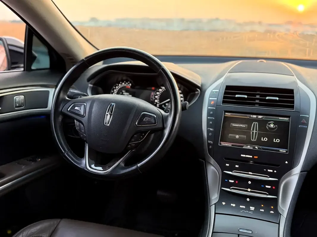 Lincoln MKZ 2.0 AT (249 hp) - 9